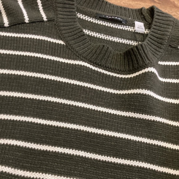 T. Tahari green white stripe pullover sweater size large - Picture 6 of 7